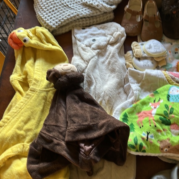 Lot of baby starter bundle over 50 items - Picture 9 of 10